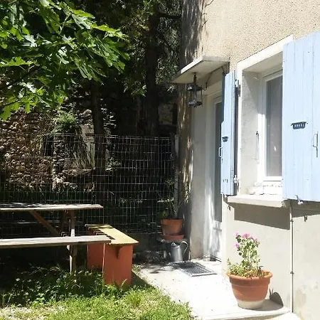Chez Merlette 2*