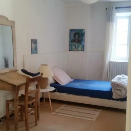 Chez Merlette 2*